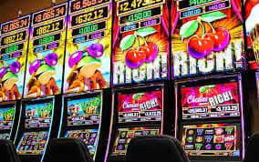 f61con Live Casino Bonus နှင့် Cashback အစီအစဉ် — မြန်မာ ကစားသမားများ MMK ကျပ်ဖြင့် Welcome Bonus ရယူနိုင်သော မြင်ကွင်း
